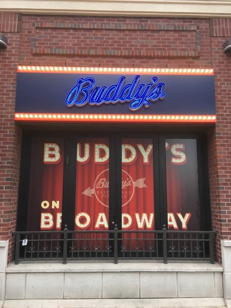 Buddy's Pizza Neon sign