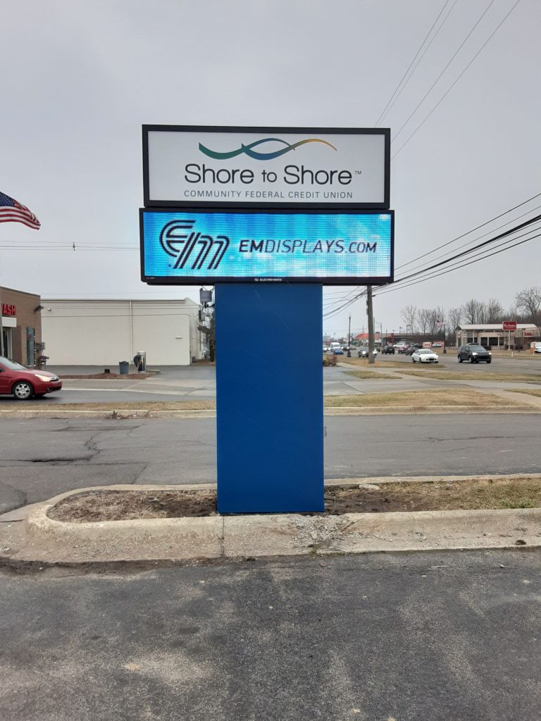 Shore to Shore Credit Union Pylon Sign with LED Readerboard